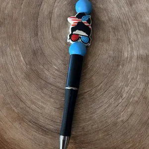 Beaded pen