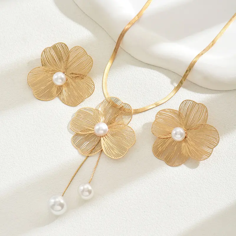 Women's 18K Gold Plated Minimalist Female Jewelry Gift Set - 3Pcs Matching Floral Pendant Necklace, Earrings, Bracelet, Durable Daily Wear, Elegant Birthday Gift Package