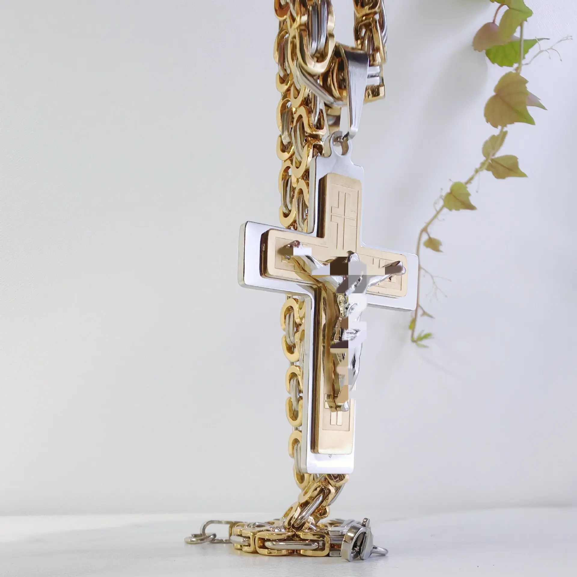 Steel gold pendant with 6mm * 55cm flat