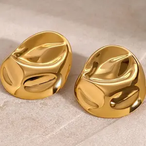Spring New Earrings -1 Pair of Retro, Middle Ancient European and American Fashion Earrings, Fashionable Irregular Elliptical Smooth Hammer Pattern Earrings Gold Plated Hoop