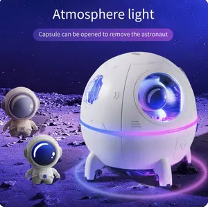 Portable Air Humidifier Desktop USB Astronaut Space Air Humidifier Diffuser 220ml With Atmosphere Night Light
