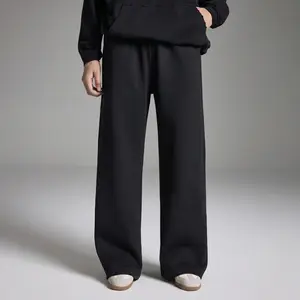 LINDEN Straight Sweatpants