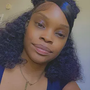 Product Review of [Spring Essential] Wiggins Hair Short Curly Wigs 7x4 Pre Cut Ready To Go Glueless Wigs Ready To Wear Human Hair Beginners Friendly 13x4 Lace Frontal Wigs #SpringStatements #WeeklyDeals from D**d R**y