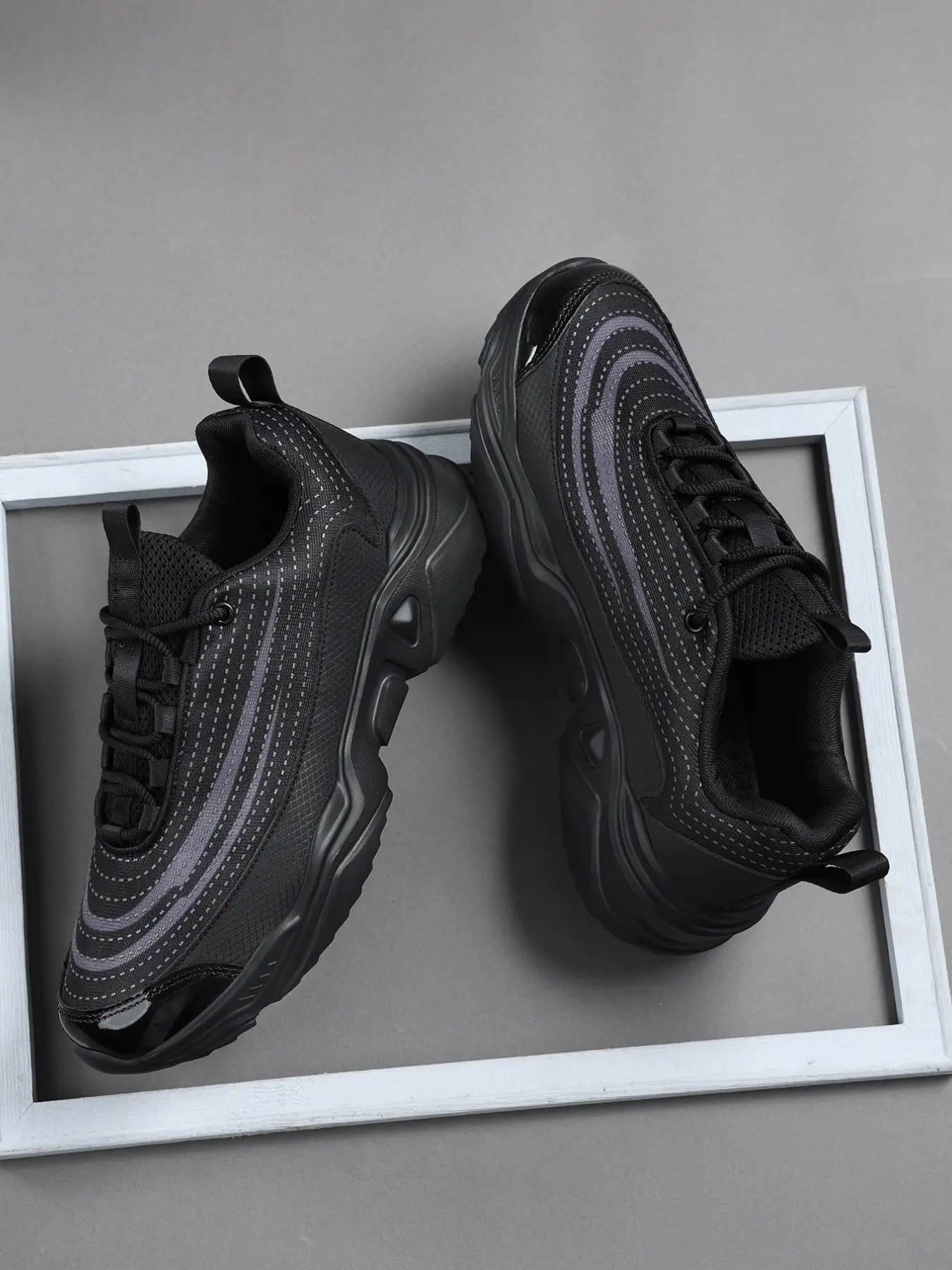 2026 New Men's Low Top Training Shoes, Sporty Colorblock Running Shoes, Breathable Mesh, Anti-Slip, Durable Sole, Shock Absorption, Outdoor Running, Fitness, Casual Sports Shoes
