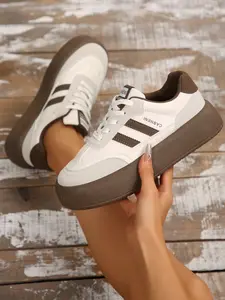 Women's Lightweight Comfortable Flat Shoes, Modern Versatile Casual Sneakers with Round Toe Design, Daily Wear Support for All Seasons