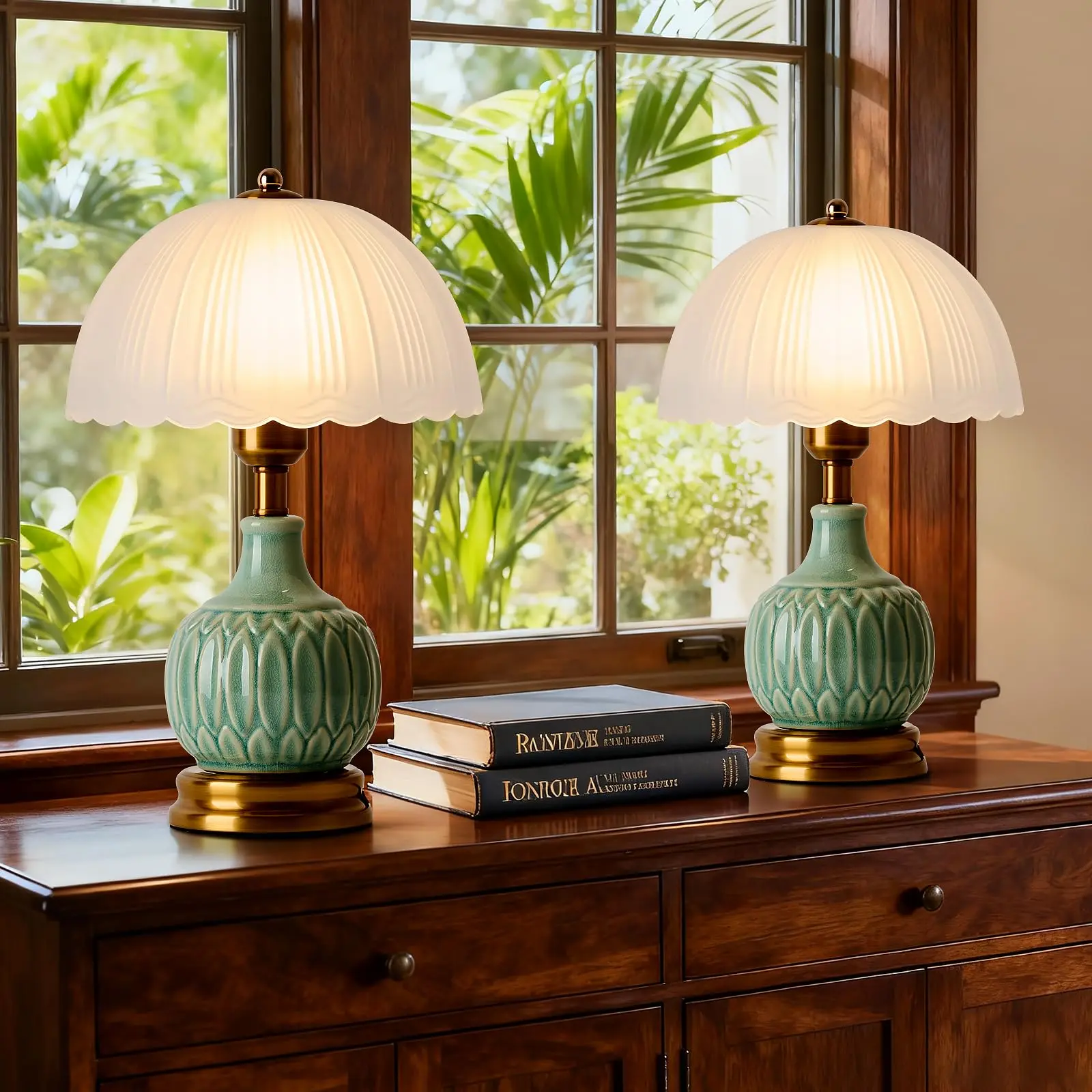 Table Lamps Ceramic Retro Lamp for Living Room,15" Modern Bedside Nightstand Traditional Lamps, Classic Chinoiserie Green Glass Lamp for Home perfect Halloween Party and Holiday Gifts