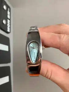 Y2K Water Drop Watch, Vintage Trendy Unisex Bracelet Watch, Waterproof Metal Case, Silver Color Dial, Quartz Movement, Stylish Watch, Ideal Gift