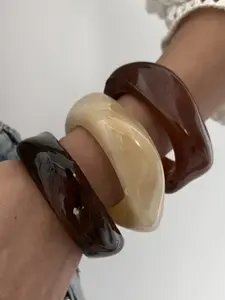 Vintage Style Acrylic Bracelet, Unique Design Minimalist Jewelry, Imitation Tortoiseshell Color, Fashion Accessory for Women, Trendy Stack Bangle, Elegant Minimalist Bangle