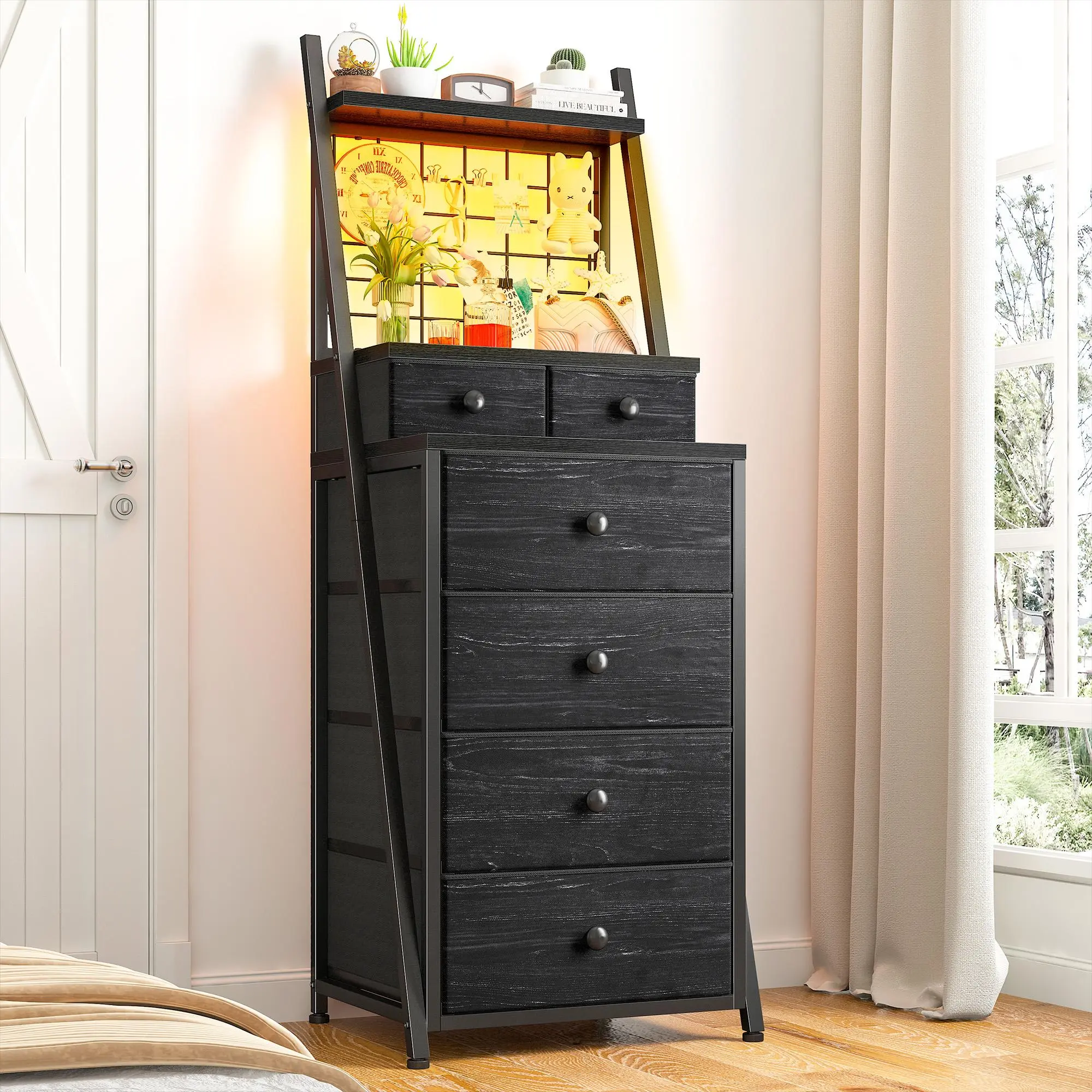 Black-6 Drawer