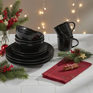 Pearl Black Dinnerware