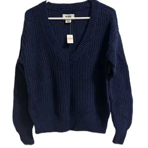 Victoria’s Secret PINK Women Sweater New with Tag