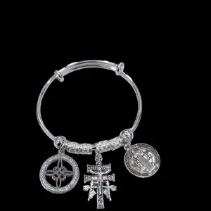 silver bracelet triple protección