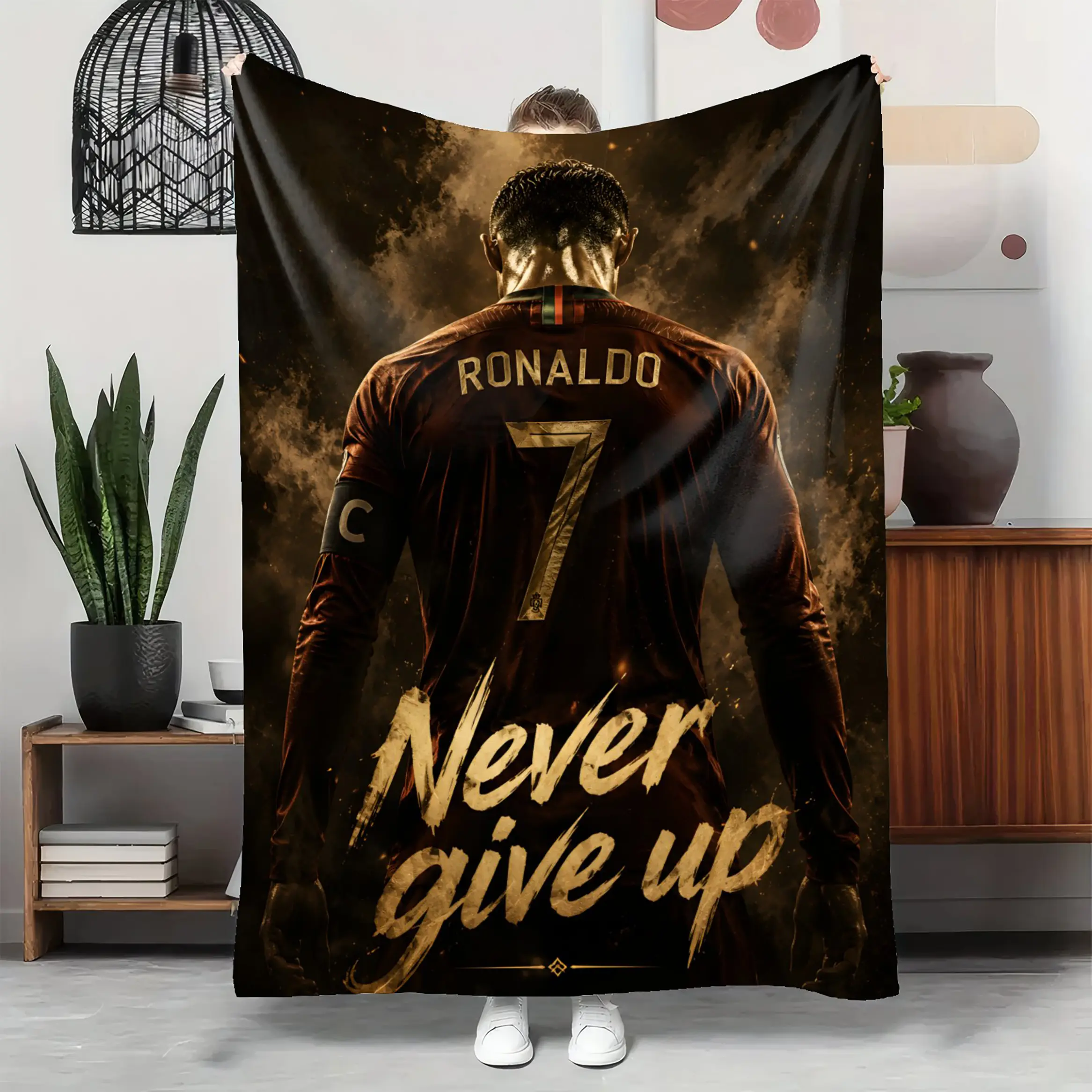 CR7 Throw Blanket Blanket Soft Flannel Plush Cozy Warm Lightweight Blanket For Bed Sofa Couch Living Room Bedroom Travel Camping Picnic Gifts For Football Soccer Fans Men Women Teens Kids Adults