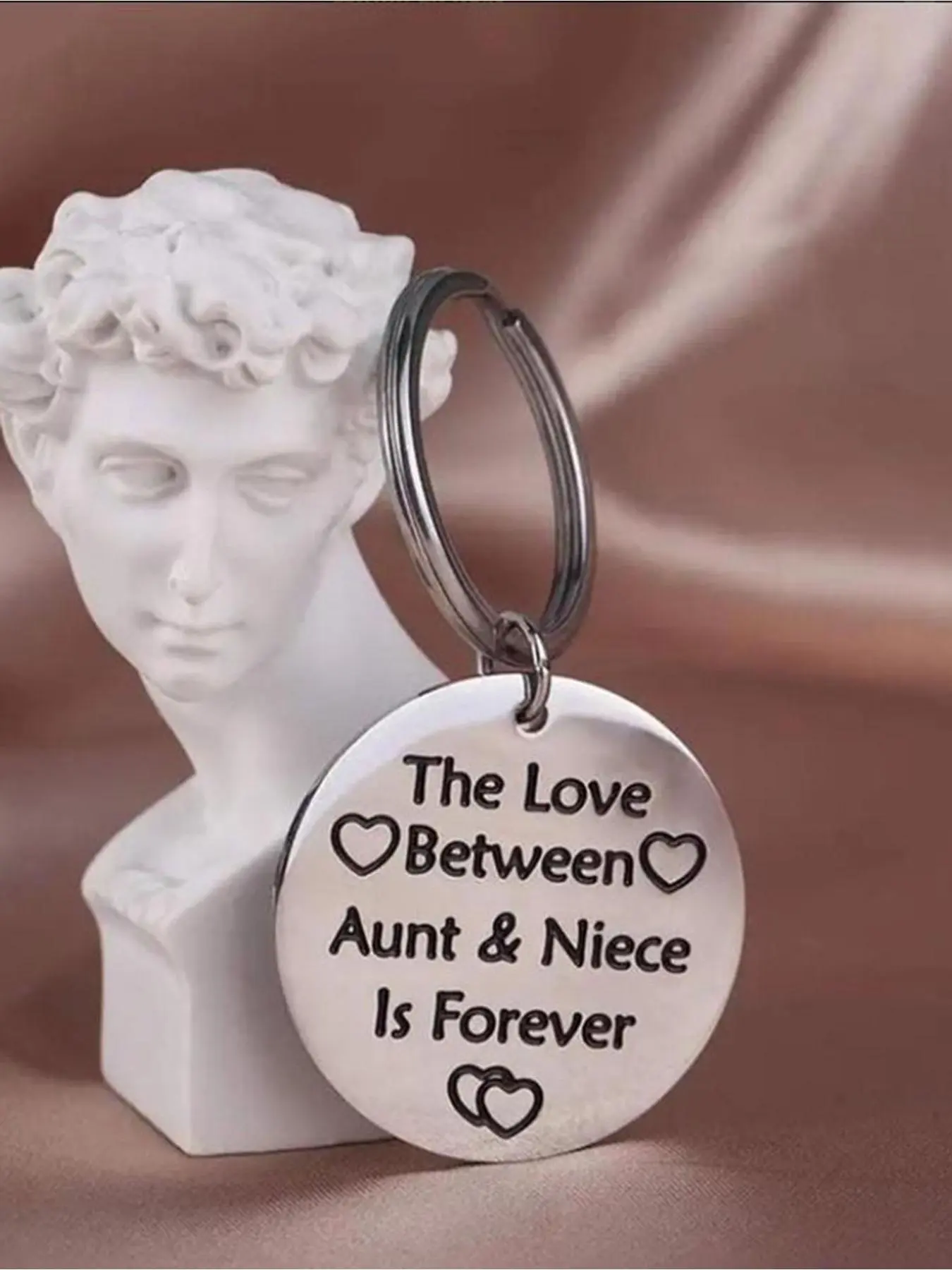 The Love Between Aunt and Niece Is Forever Letter Pattern Keychain, Personalized Heart Tag, Stainless Steel Keychain for Women & Men, Trendy All-match & Exquisite Keychain for Birthday Gift