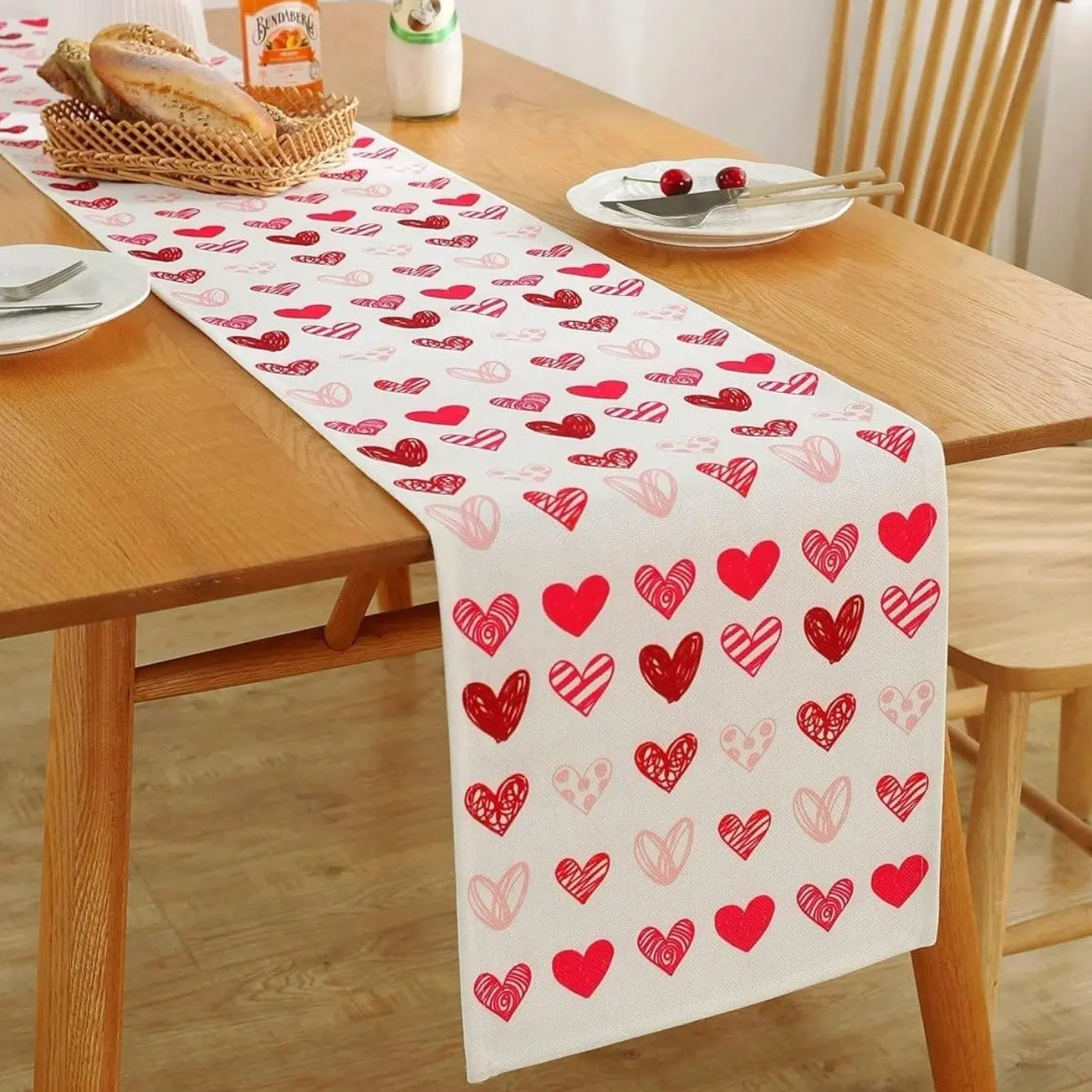 1Pcs Valentine's Day Table Runner, Cute Heart Decoration, Home Decor, Perfect for Birthdays, Anniversaries, Engagements, Romantic Events