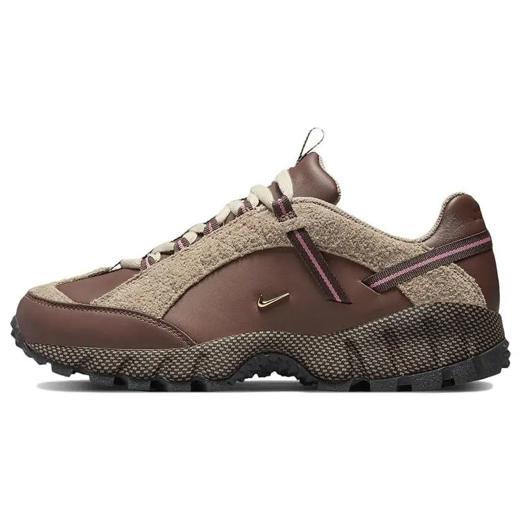 Women's Jacquemus x Nike Air Humara Low-Top Casual Trainers - Malt Brown Retro ACG Inspired Shoe, Premium Suede Mesh & Leather Upper, Rubber Footwear