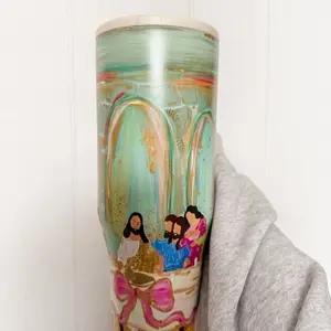 Last Supper Tumbler Cup With 2 Lids - Artistic Design, Reusable, Ideal for Drinks, Perfect for Daily Use