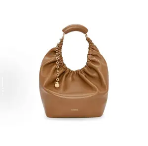 Pre-owned Loewe Nappa Crossbody Bags Squeeze Medium Caramel CPU1031