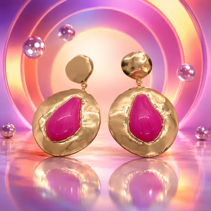 accessories for fuschia pink dress What Jewelry To Wear With a Fuchsia Dress