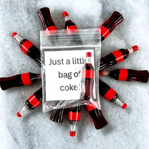 5/10pcs Humorous And Witty Prank Novelty Funny Birthday Gift—A Little Bag Of Coke, Can Be Used For Christmas Stocking Fillers, Bachelor Party Gifts, Holiday Gifts, Fake Drug Gifts, Secret Santa Gifts, Prank Gifts For Boyfriends, Funny Gag Gift