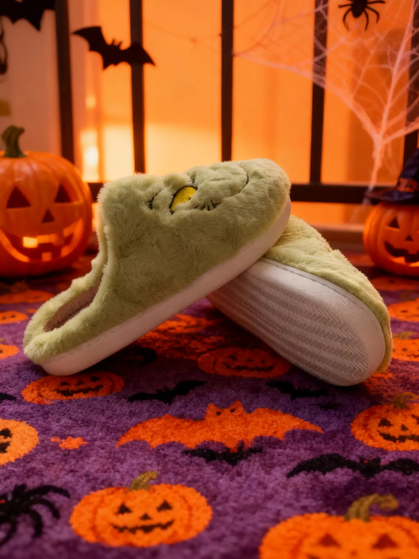 Women's Christmas Cartoon Print Fuzzy Fashion Slippers - Winter Warm Indoor Home Slippers, Green Haired Monster Pull-On Slip, Non-Slip Breathable Flex Cotton Shoes, New Year Gift, Rubber Upper, House Shoes, Party