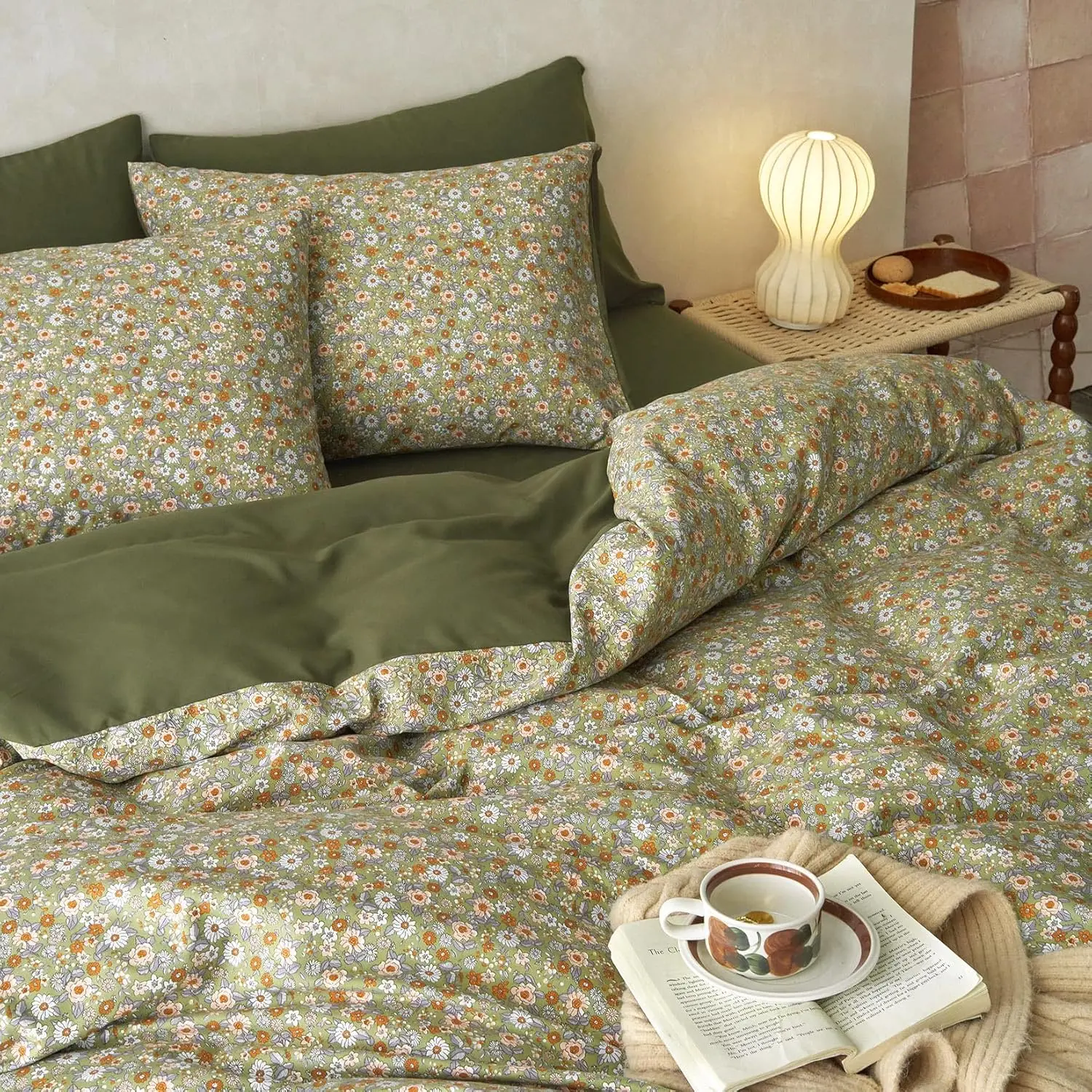 Olive Green Twin/Twin XL 3-Piece Floral Comforter Set - Vintage Cottagecore Aesthetic for Teen Girls, High-Grade Polyester Dorm Bedding, Soft Lightweight, Durable, Tumble Dry on Low, Avoid Bleach, Machine Wash