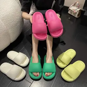 Puffy Slippers Indoor and Outdoor Wear Non-Slip Thick Bottom Home Sandals Girl Women