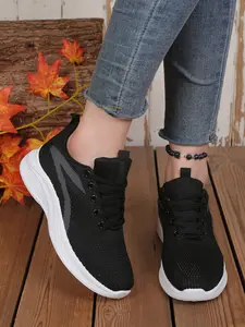 2026 Spring Summer New Women's Shoes, Lightweight Non-Fatigue Sports Shoes, Breathable Flyknit Mesh Sneakers, Versatile Casual Shoes for Women