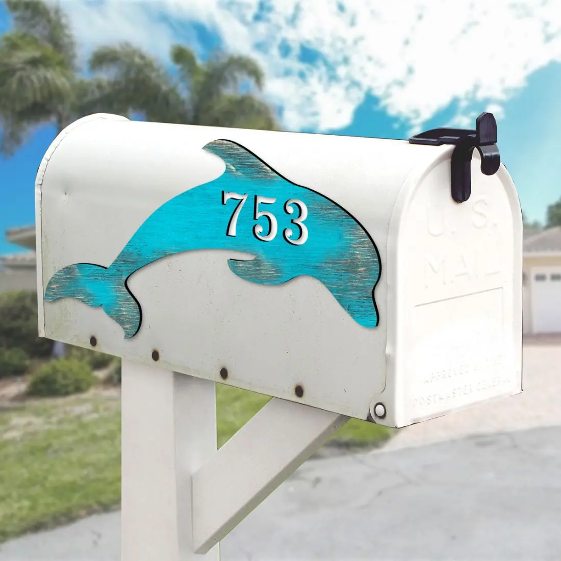 Designocracy MA985193-18 18 in. Dolphin Coastal Wooden House Number Sign, Decorative Beachy Wall Artwork, Gift-Worthy Home Decor Plaque