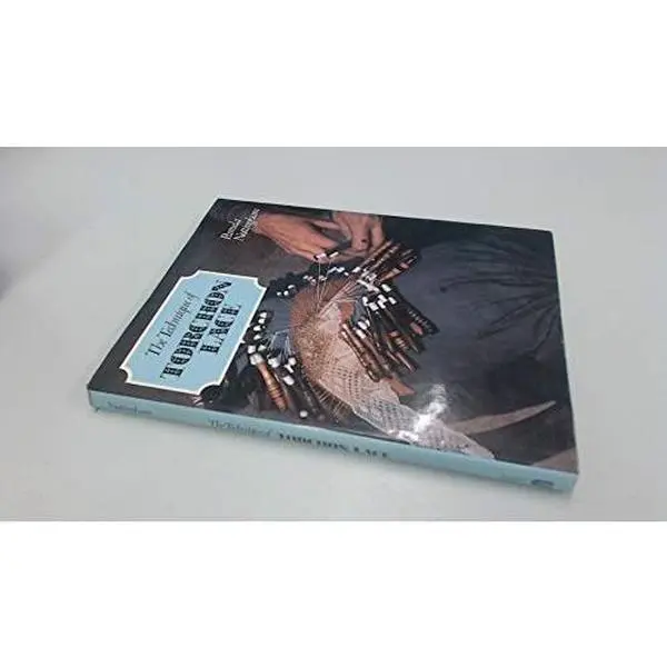 USED-The Technique of Torchon Lace by Pamela Nottingham (Hardcover)