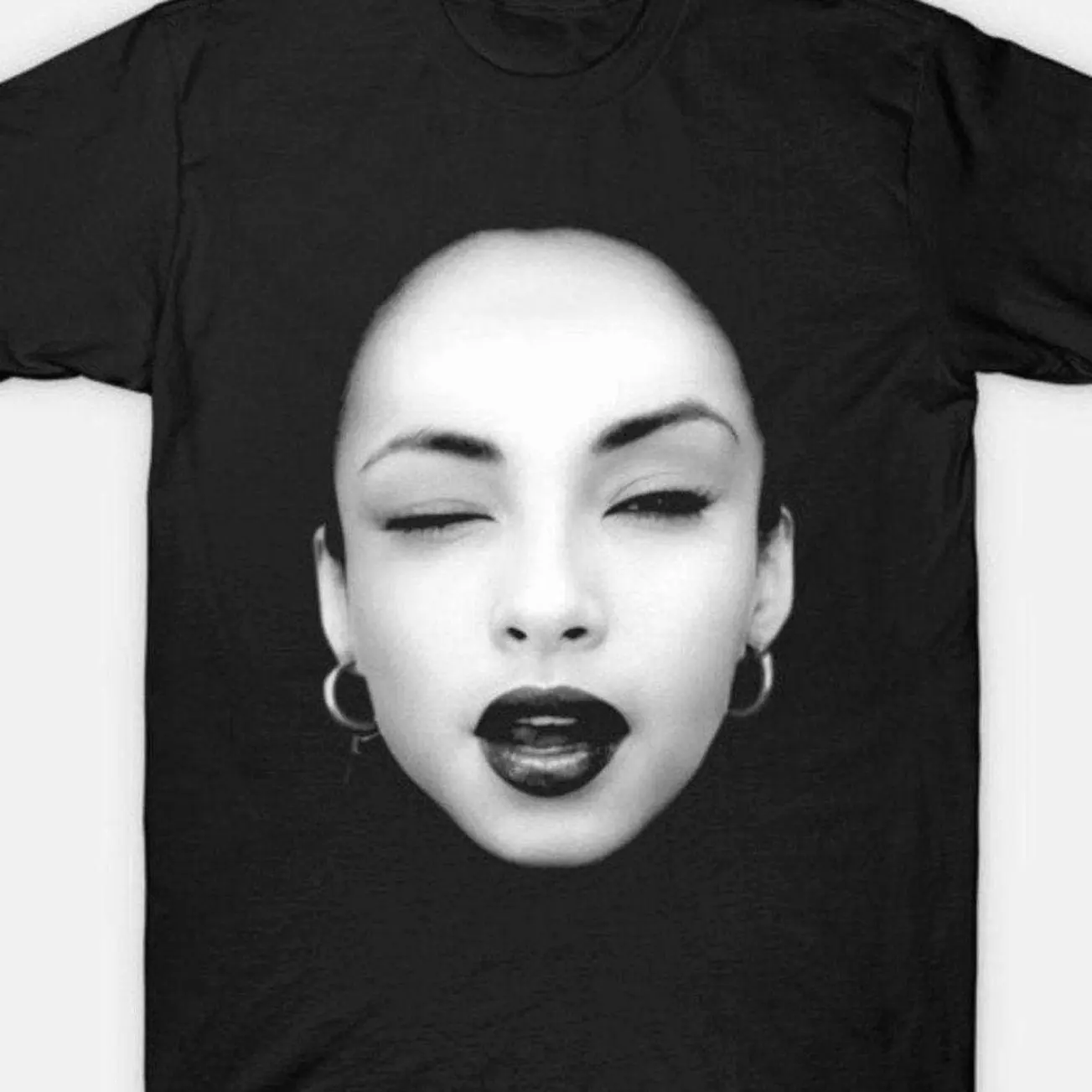 Sade Adu T-Shirt 8JZ DI4 F9M 2P9 8XG JYR
