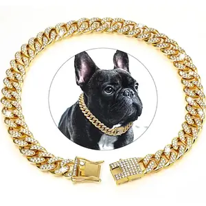New Pet Dog Chain Cuban Collar with Bold Design Safety Buckle Metal Construction & Artificial Diamonds for Fashionable Dogs