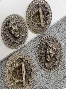 New Heart Cutout Lion Head Design Brooch Pin, Fashion Accessory for Coats Hats All Seasons, Stylish Jewelry for Women, Versatile Clothing Decoration