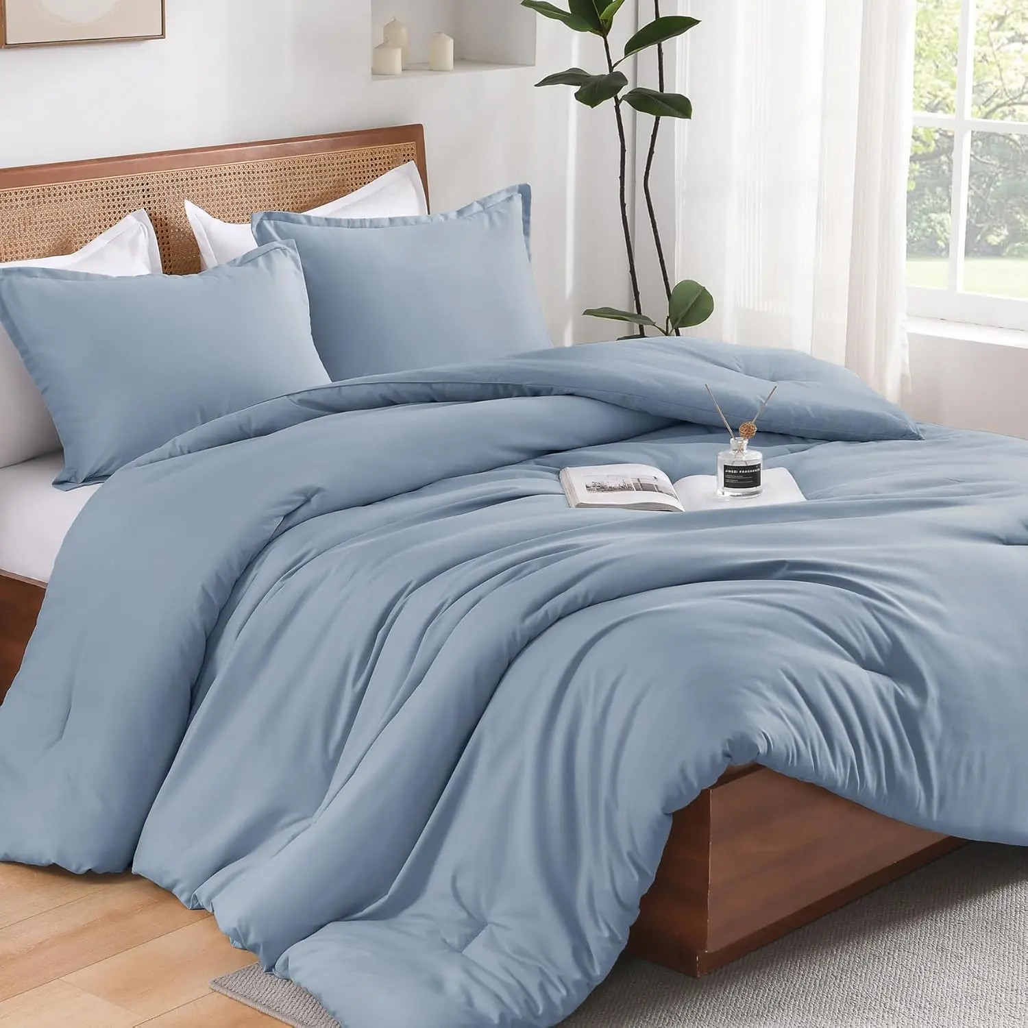 Queen Comforter Blush Pink, Boho Fluffy Comforters  Sets for Women, Lightweight Bedspread Dorm Bedroom for Adults (90x90In Comforter)