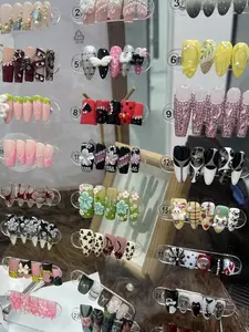 Mena(8176)gc.5 pairs mystery nail box