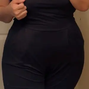 Product Review of Shapellx AirSlim Lace Steel Boned Shapewear for Women Butt Enhancer Tummy Tucking Shorts Womenswear Comfort Fajas Colombianas Basic Post Surgery from R**🐶