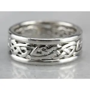 Platinum Celtic Wedding Band