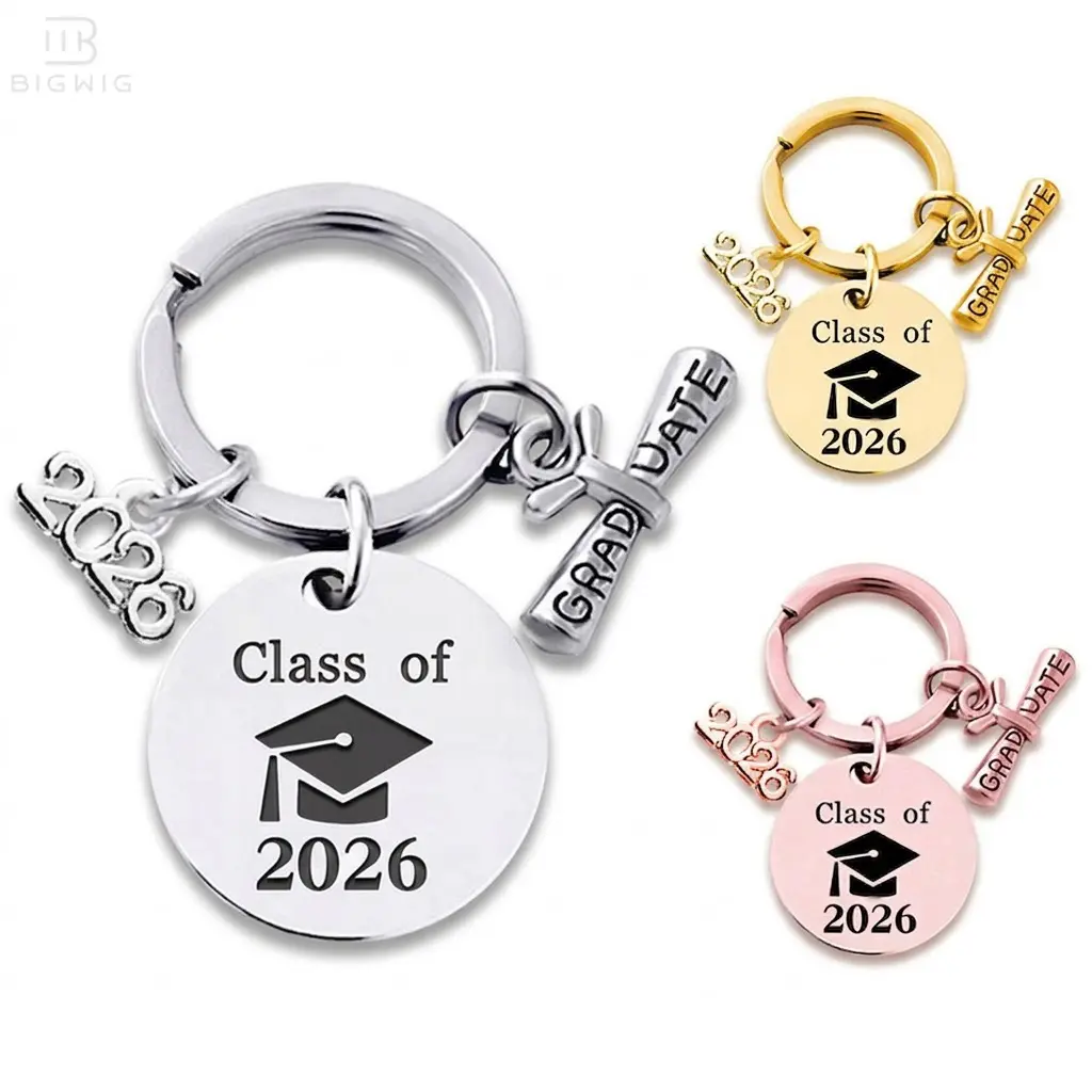Meaningful Class of 2026 Graduation Gift bag Keychains Keyring Graduation Party Favors Gifts 2026 Senior Keepsake for Graduate Congrats Grad simple inspirational Jewelry for Him Her