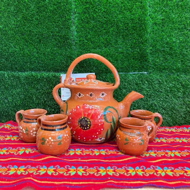 Cafetera Clay Traditional Mediana Set Coffee (4 Tazas Tradicionales, 1 Cafetera). Cafetera Clay Traditional Mediana Set Coffee (4 Tazas Tradicionales, 1 Cafetera).