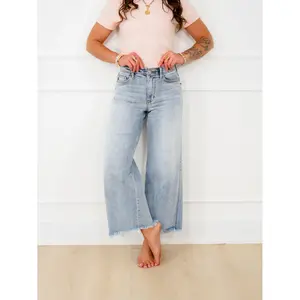 Judy Blue Mid Rise Light Wash Wide Leg Ankle Jeans with Frayed Hem