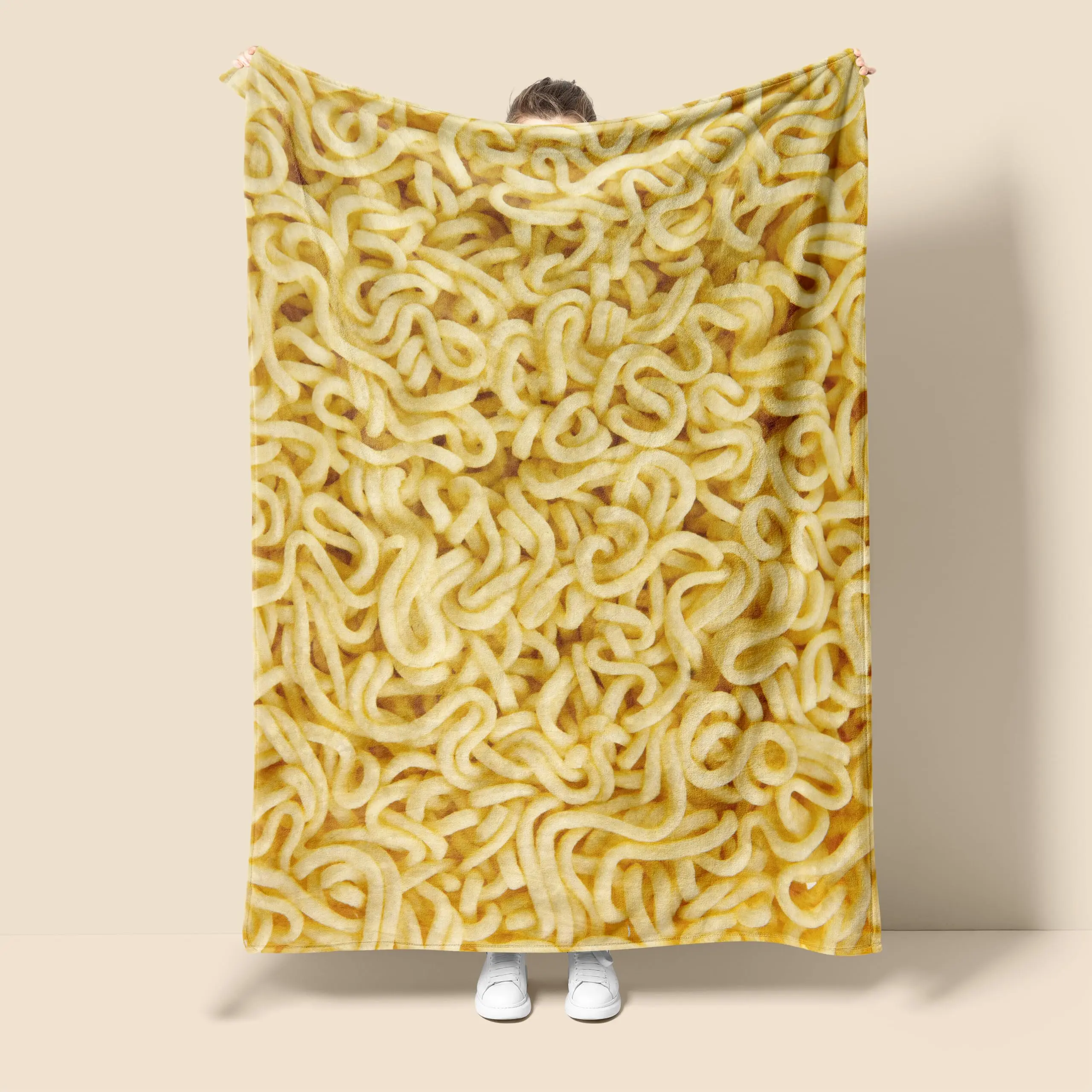 Fading-and-Colorfast Flat-Weave Wrinkle-Resistant Durable Breathable Noodles Pattern Flannel Fleece Blanket, Funny Ramen Print Throw for Bedroom Sofa, 60×50in (152×127cm) for Adults, Children, Grandparents