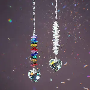 A Crystal Heart Sun Catcher Pendant - a Beautiful Prism Ball Ornament, Suitable for Garden And Window Decoration, Gifts for Mother's Day