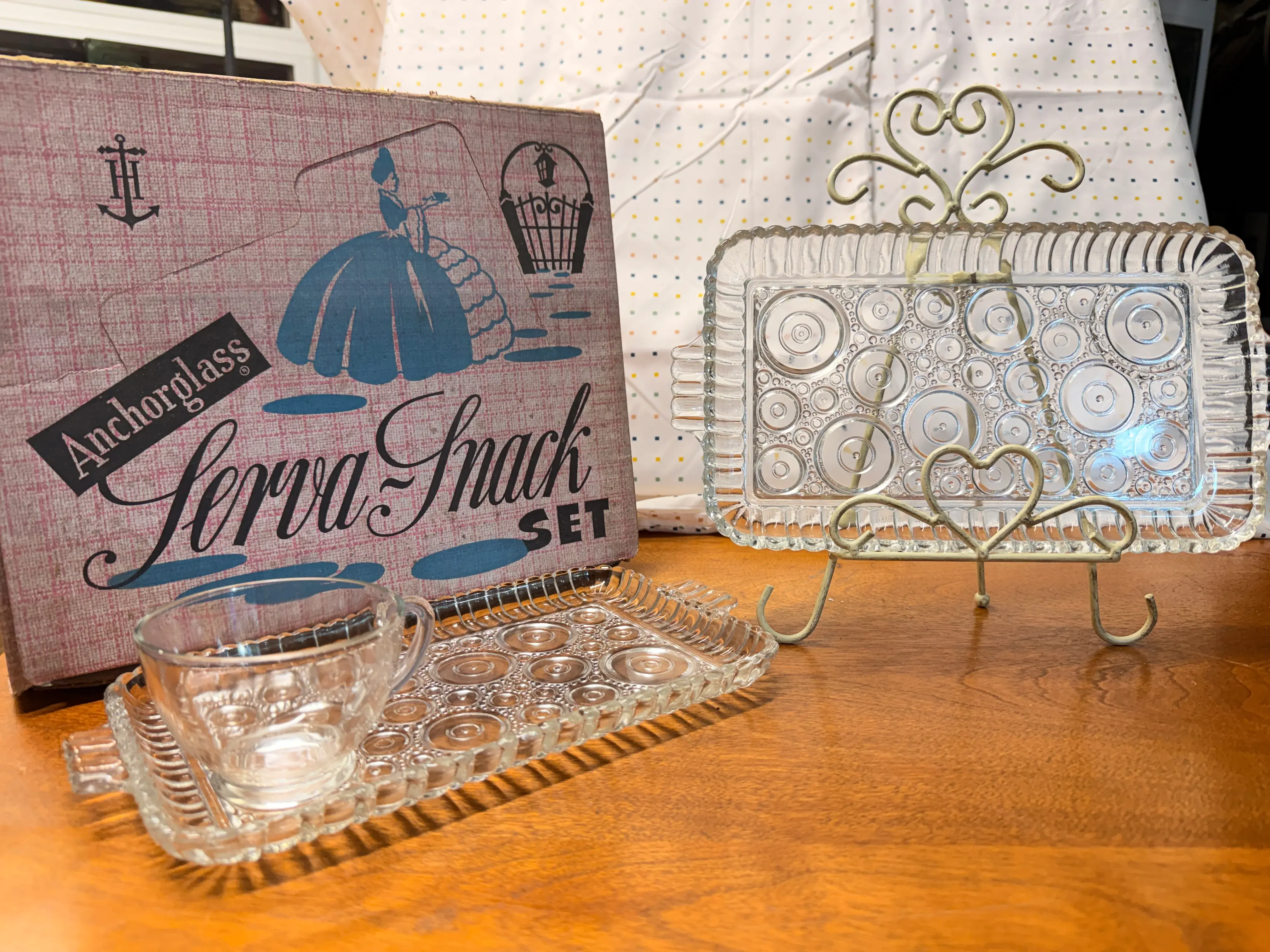 Vintage Anchor Hocking Serva-Snack Set of 4 with Original Box | Mid-Century Glass Snack Trays & Cups | Bubble Pattern | MCM Entertaining