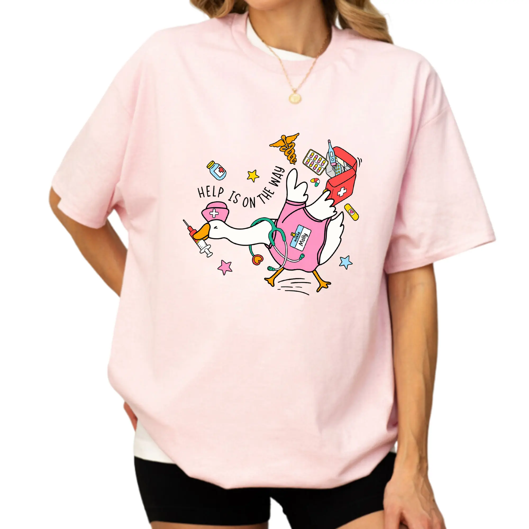 [100% Cotton] Help Is On The Way T-Shirt, Funny Nurse Goose Graphic Tee, Nursing Humor Shirt, Healthcare Worker Tshirt, Cute Medical Cartoon Short Sleeve Oversized Tee, Funny Nurse Life Graphic Shirt