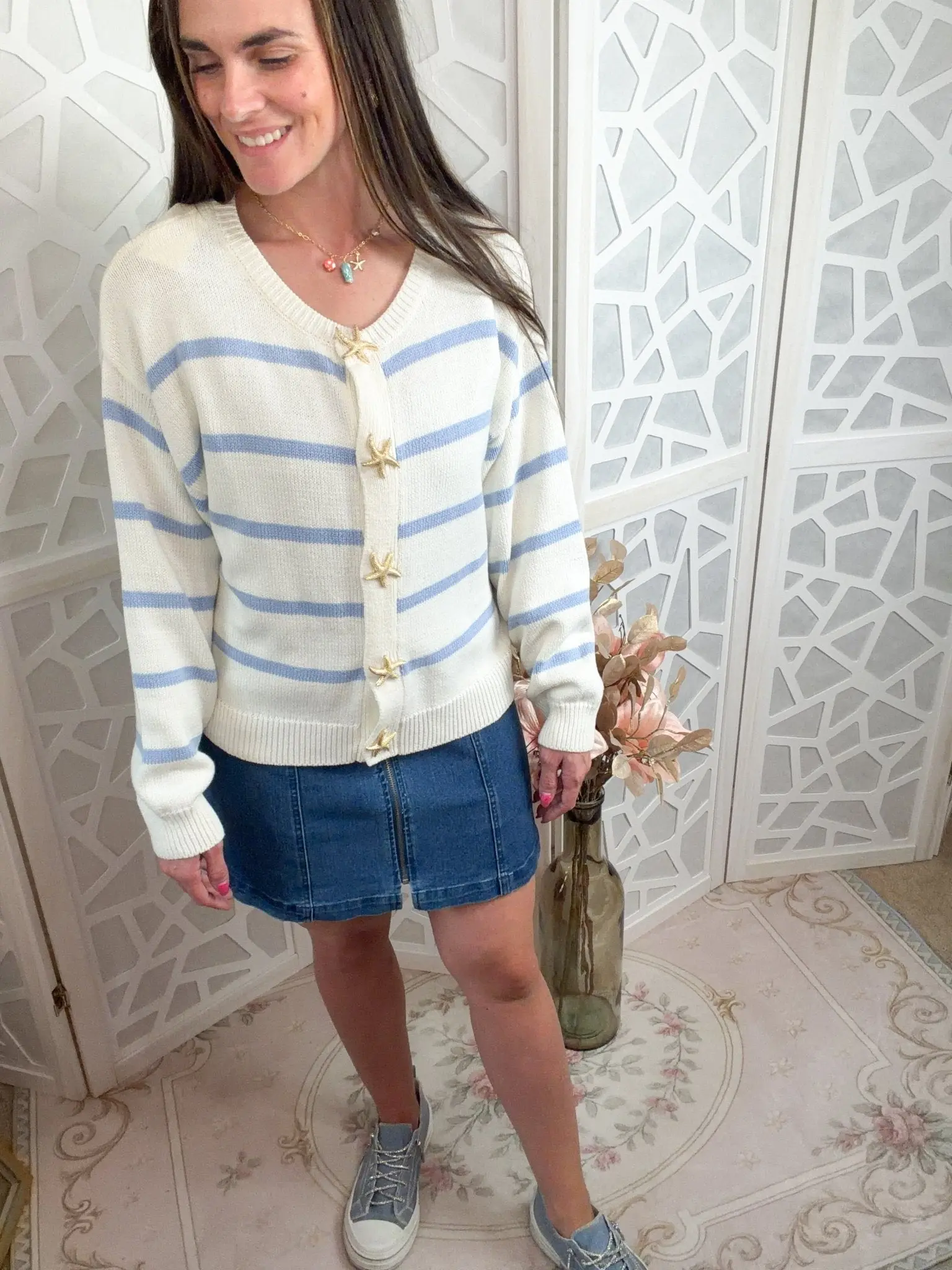 Women's Coastal Striped Knit Cardigan - Lightweight Long Sleeve Ocean-Inspired Tops with Gold Starfish Buttons, Everyday Coastal Look Clothes for Casual Beach Wear