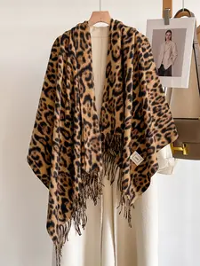 Women's Fall Winter Leopard Print Scarf, Elegant Leopard Pattern Fashion Shawl, Perfect Gift Choice, Rich Colors, High-Quality Fabric, Top Comfort