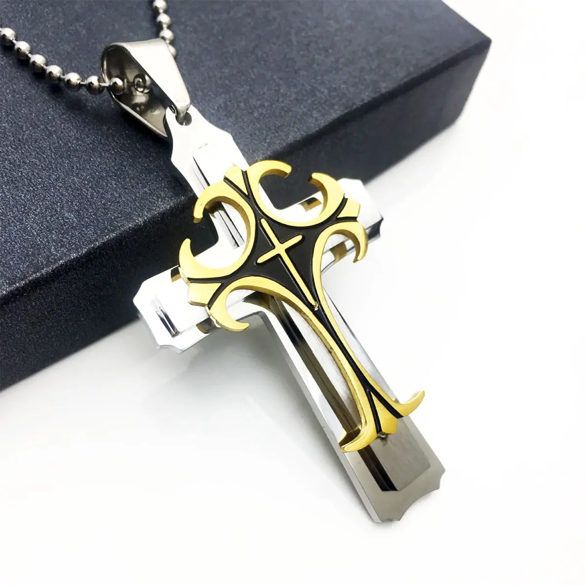 Men’s Gold-Plated Stainless Steel Long Chain Link Necklace with Geometric Cuban Cross Pendant Amulet, Daily Casual Hip Hop Punk Vintage Costume Jewelry Accessory, Birthday Gift for Banquets, Cuban Cross Necklace, Chain Link Necklaces