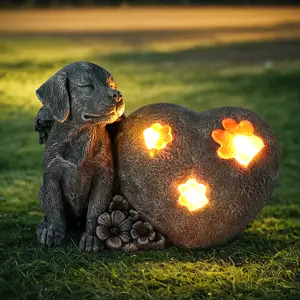 Angelic Pet Memorial Stone Durable Heart-Shaped Resin Garden Stone with Wings Weather-Resistant Dog Grave for Loss of Pet Angelic Design for Garden Patio or Memorial Site Decorations