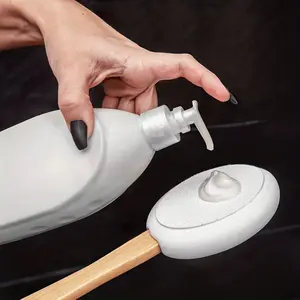 1The back lotion applicator is easy to hold. The long-handled bath brush is suitable for body cream, moisturizer and sunscreen. It is non-electric and battery-free. It is a skin care tool Personal