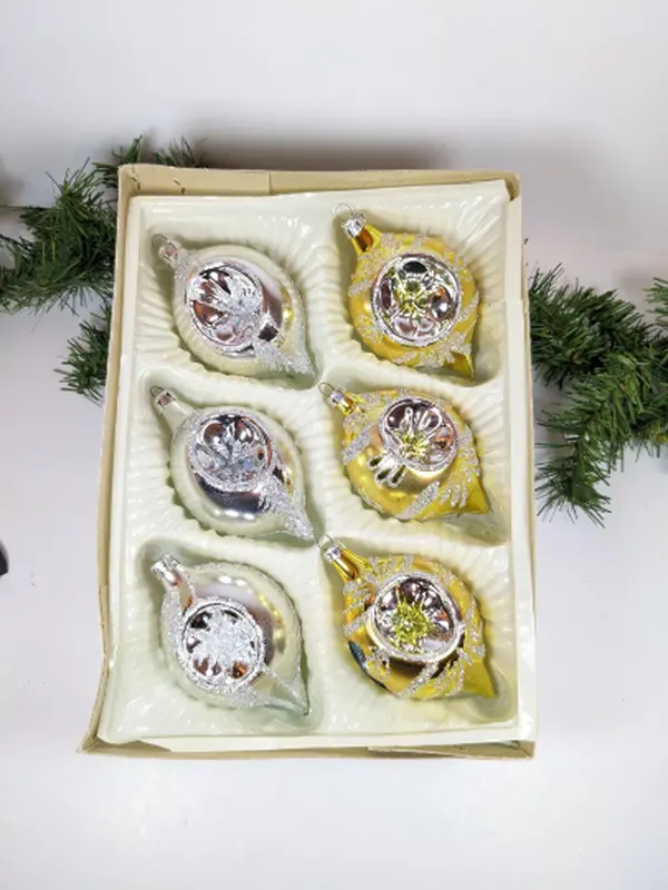 Teardrop Silver and Gold Reflector Christmas Ornaments
